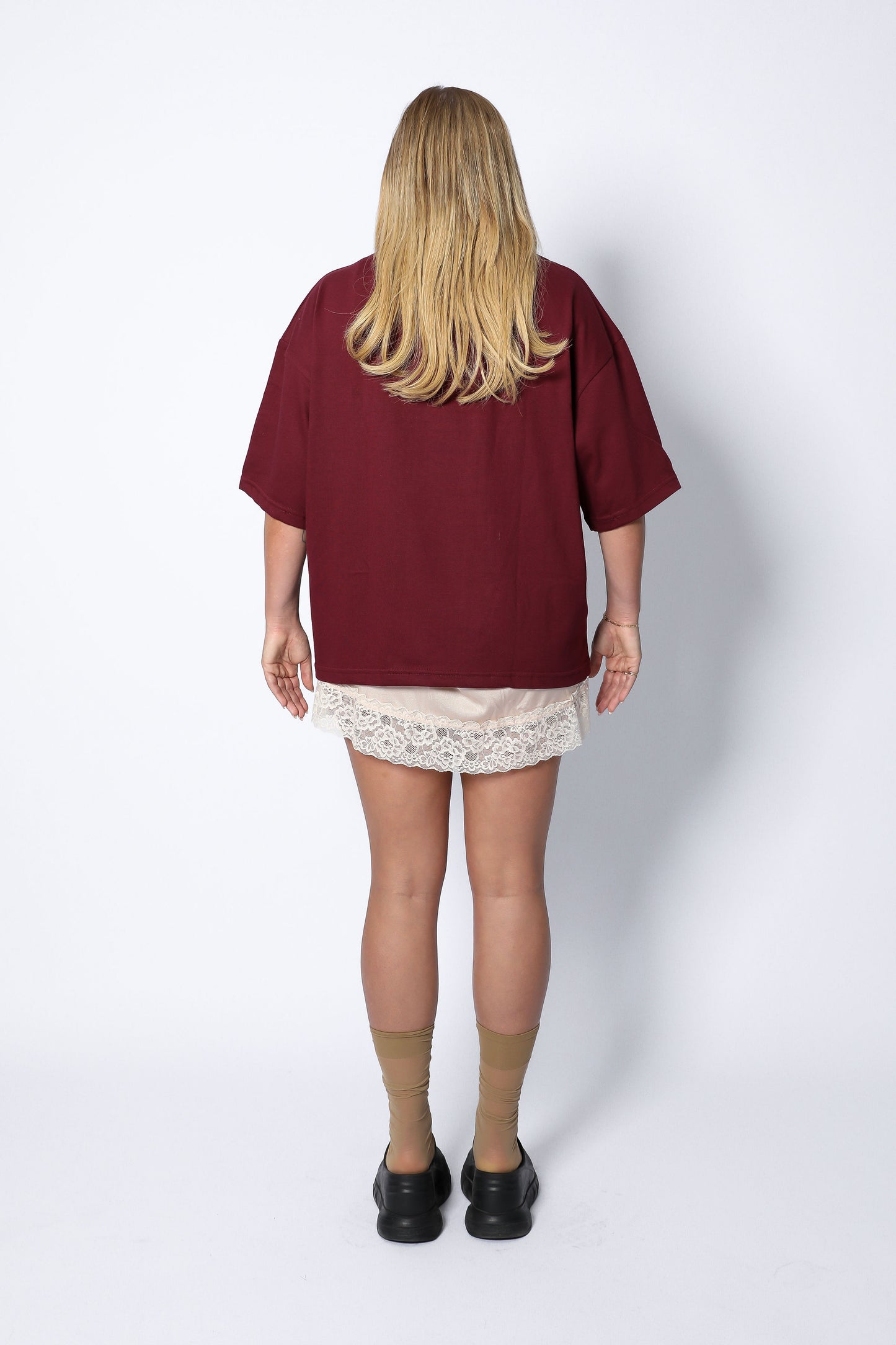 Souvenir Tee in Cherry